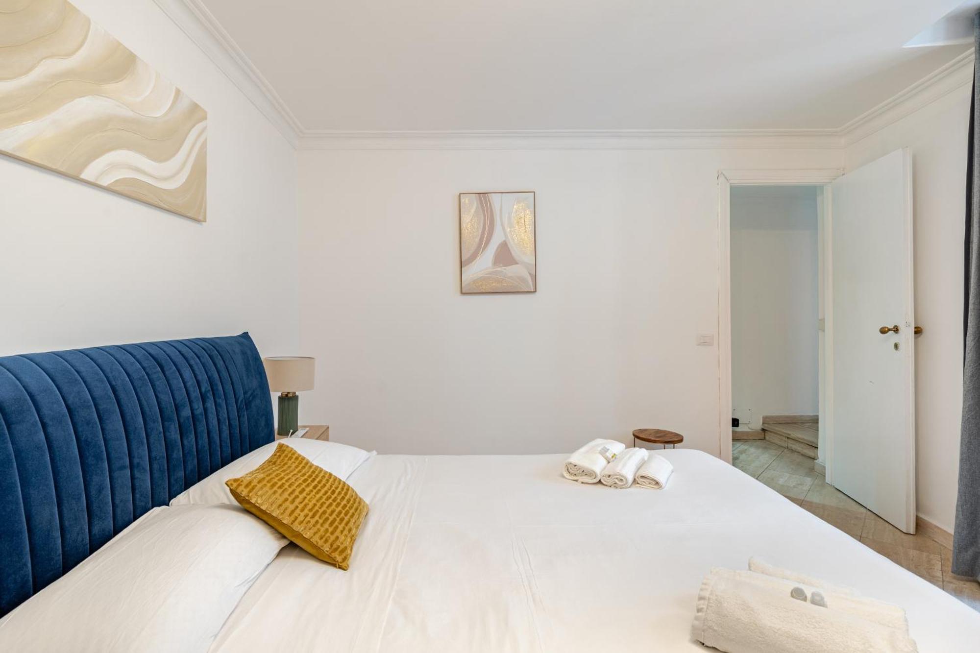 Apartment Casa Storica 4bdr Con Terrazza A Campo De Fiori Rom