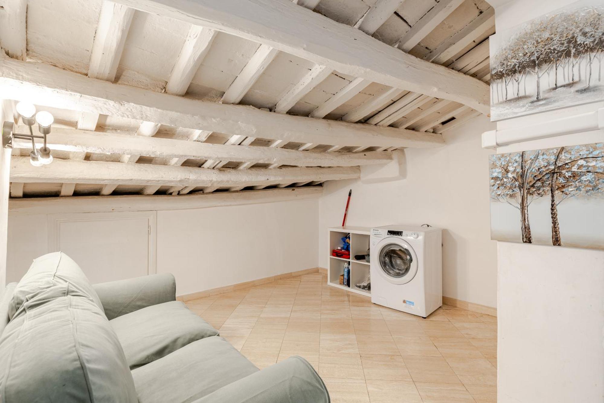 Lejlighed Casa Storica 4bdr Con Terrazza A Campo De Fiori