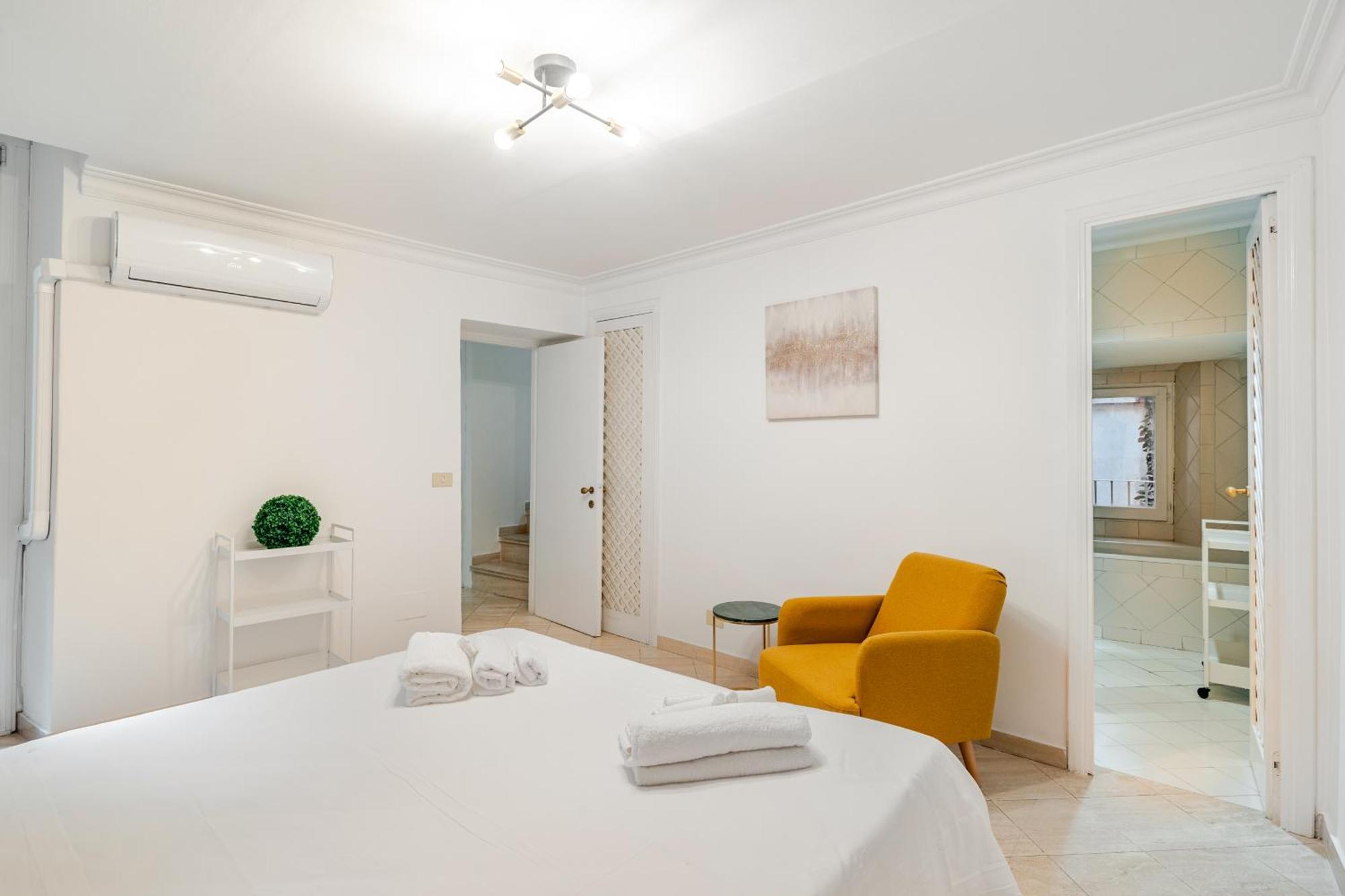 Casa Storica 4bdr Con Terrazza A Campo De Fiori * Rom