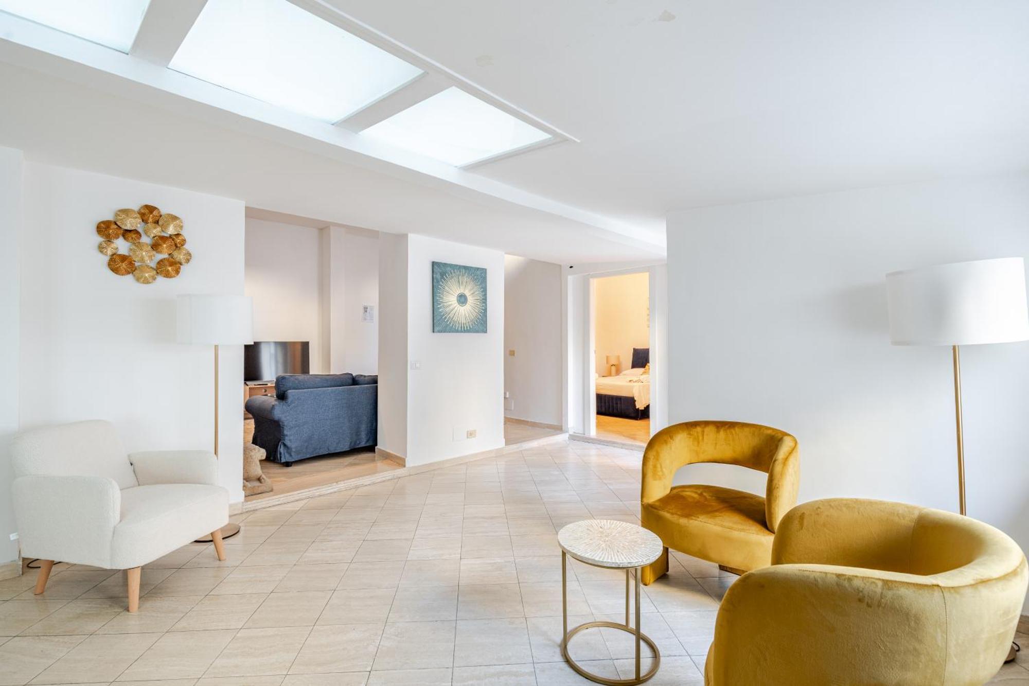 Lejlighed Casa Storica 4bdr Con Terrazza A Campo De Fiori *